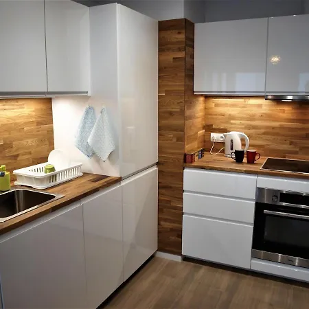 Metro Dzialdowska * Варшава