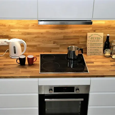 Metro Dzialdowska * 华沙