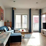 Apartament Metro Działdowska *